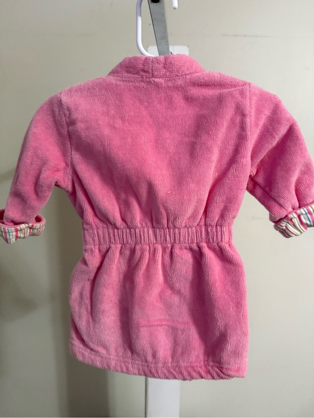 Carter’s Bath Robe - Picture 5 of 6